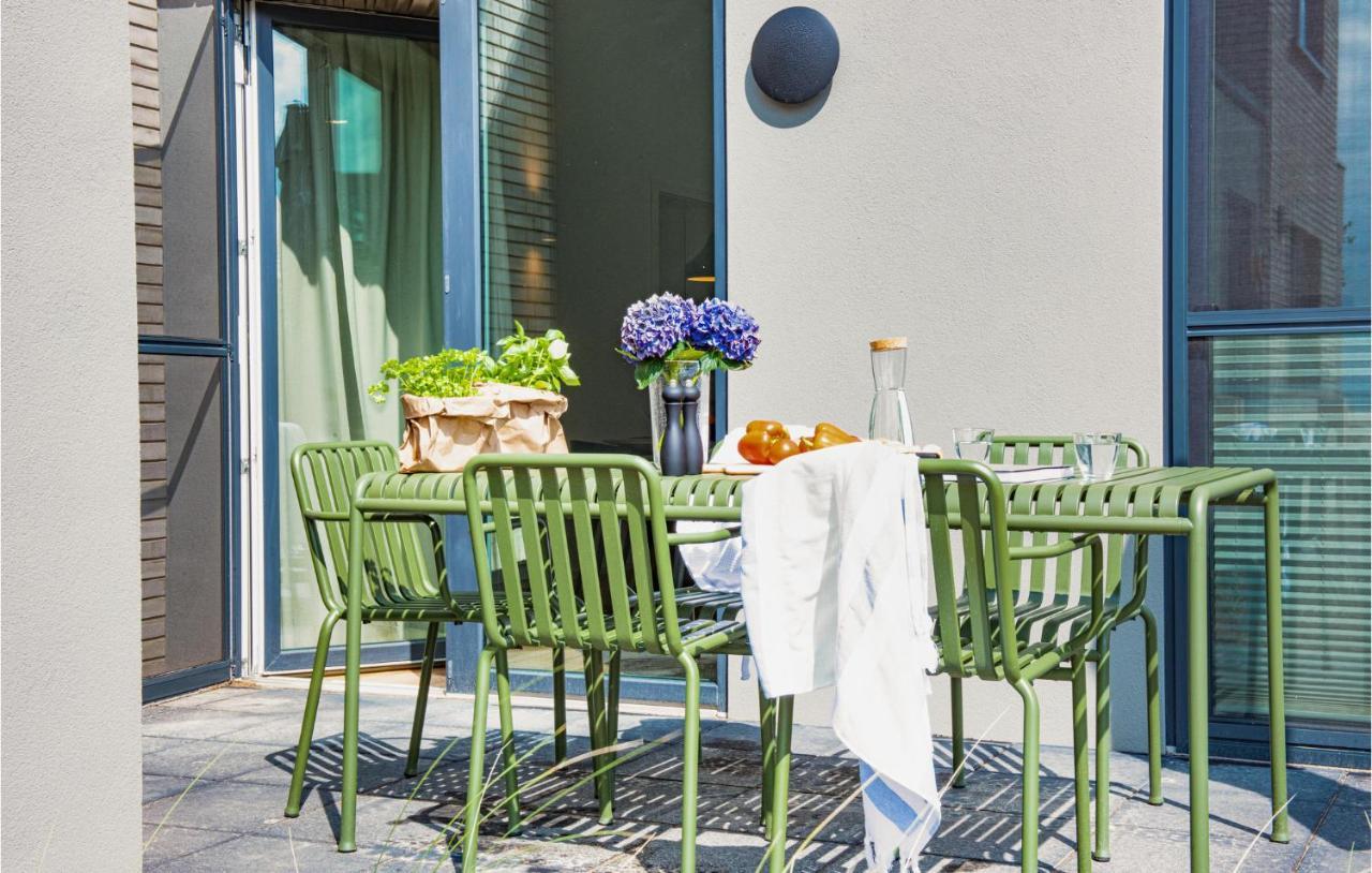 Awesome Home In Lembruch-Duemmer See With Kitchen מראה חיצוני תמונה