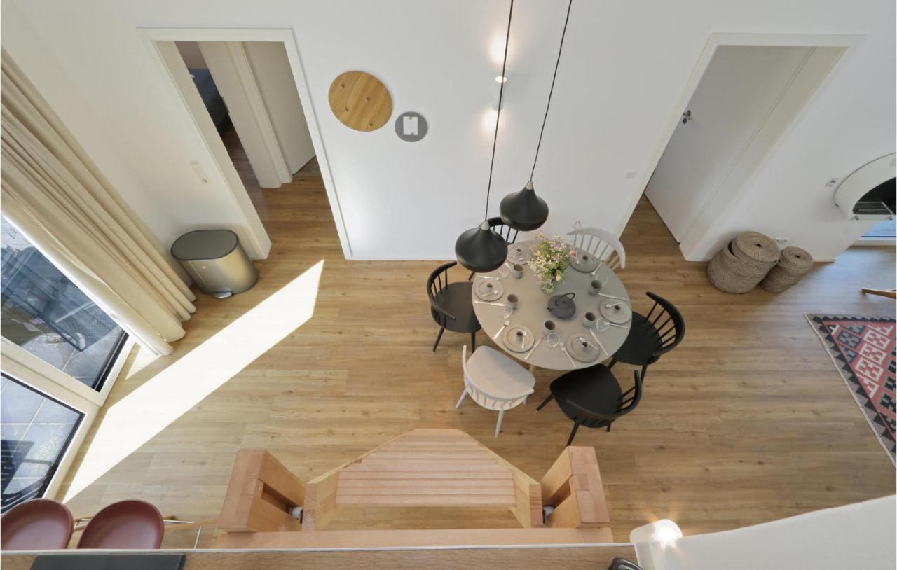 Awesome Home In Lembruch-Duemmer See With Kitchen מראה חיצוני תמונה