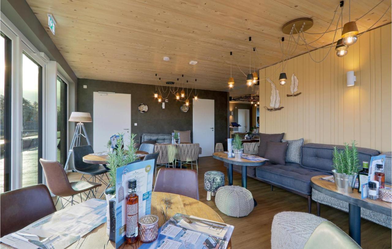Awesome Home In Lembruch-Duemmer See With Kitchen מראה חיצוני תמונה